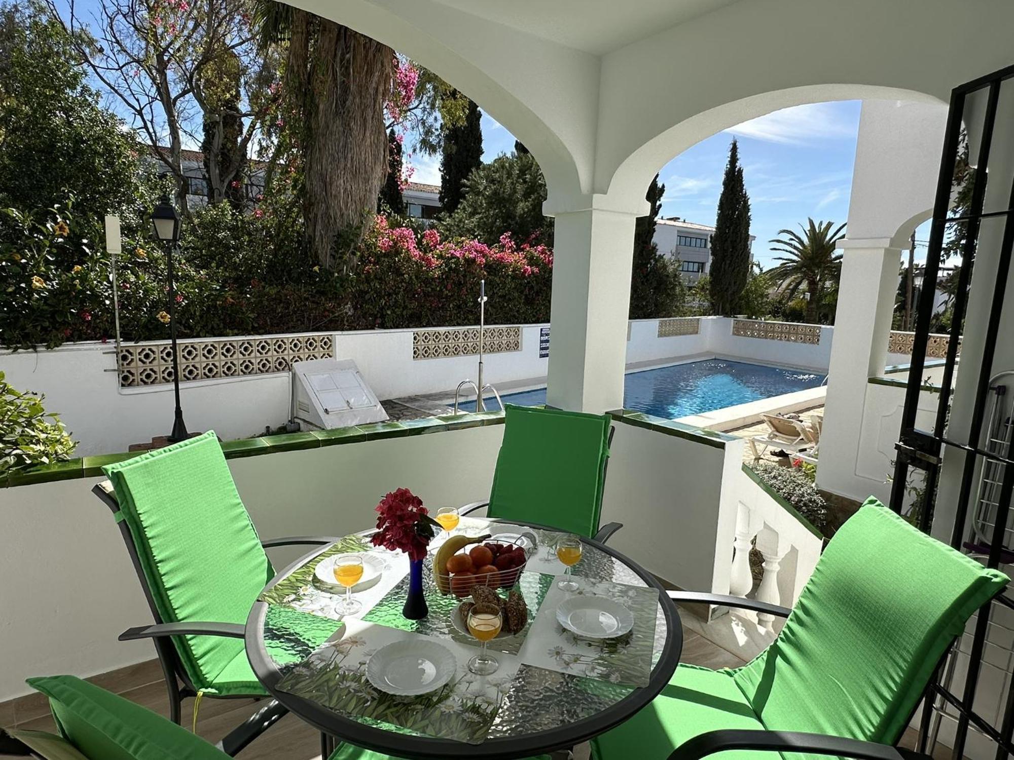 Paradise - El Califa 3 * Nerja
